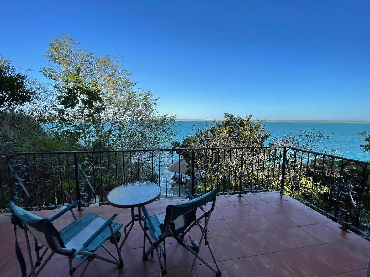 Serenity Cove Lagoon Front Villa Bacalar