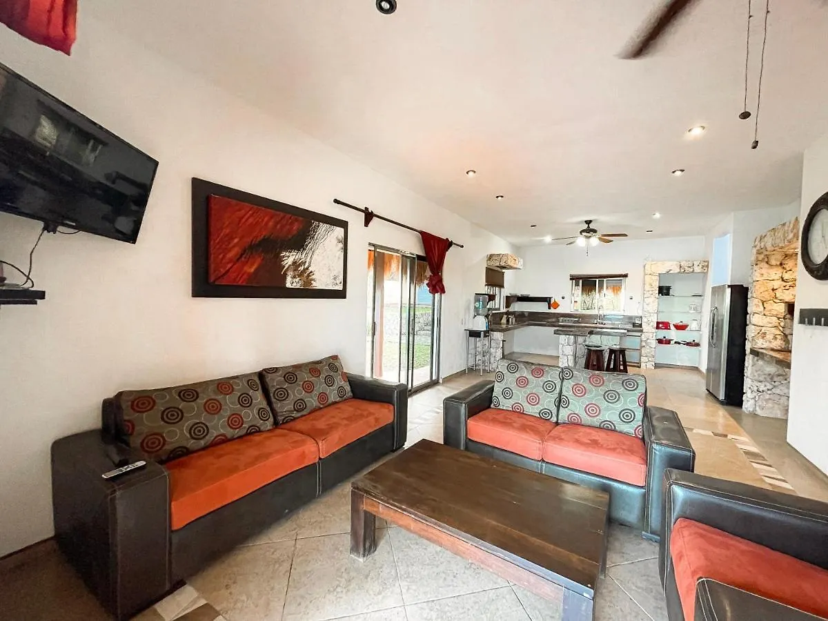 Serenity Cove Lagoon Front Villa Bacalar